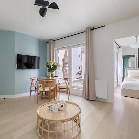 Sereners - Montmartre Appartement *