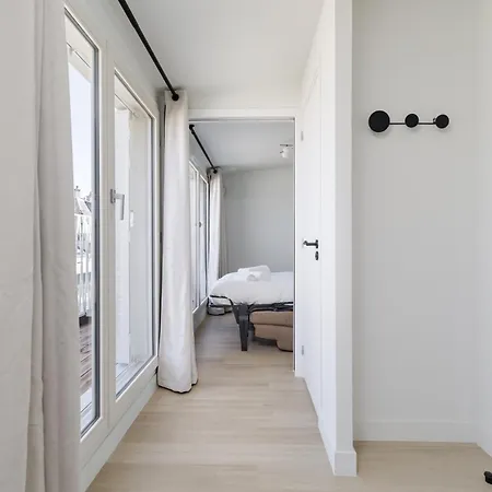 Sereners - Serviced - Montmartre *